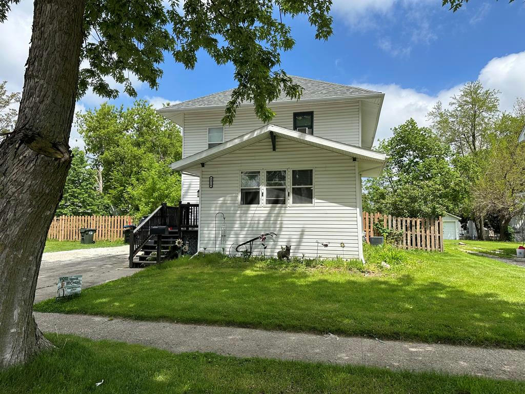 1316 4TH AVE S, FORT DODGE, IA 50501, photo 1 of 7