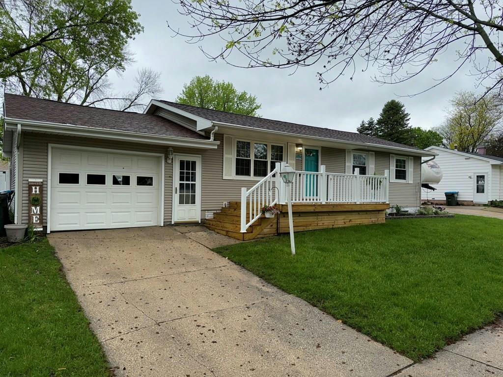 1217 26TH AVE N, FORT DODGE, IA 50501, photo 1 of 33
